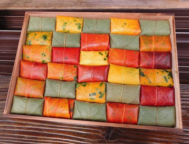 柿の葉おすし山の辺 桜井本店 - サブ画像1