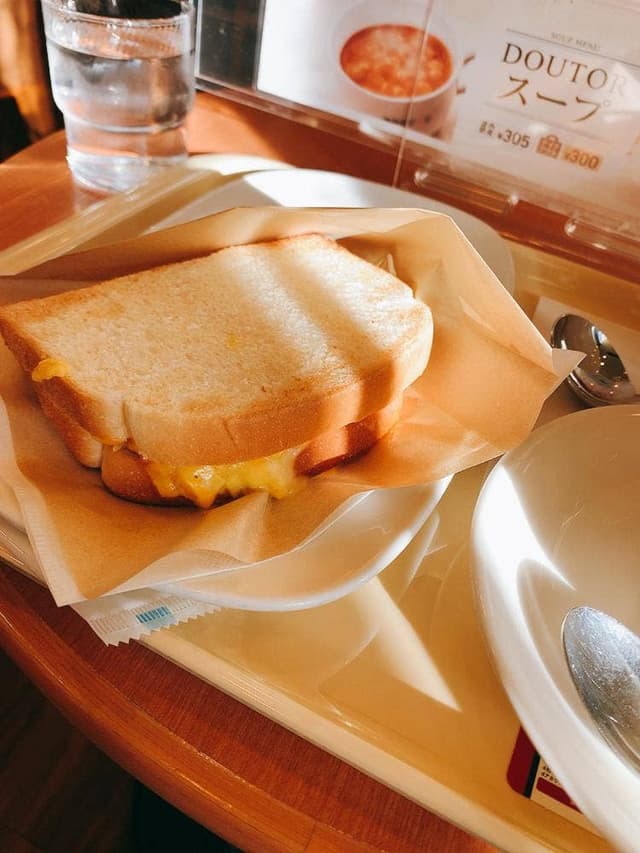 ドトールコーヒーショップ 大阪医科薬科大学病院店 - サブ画像1