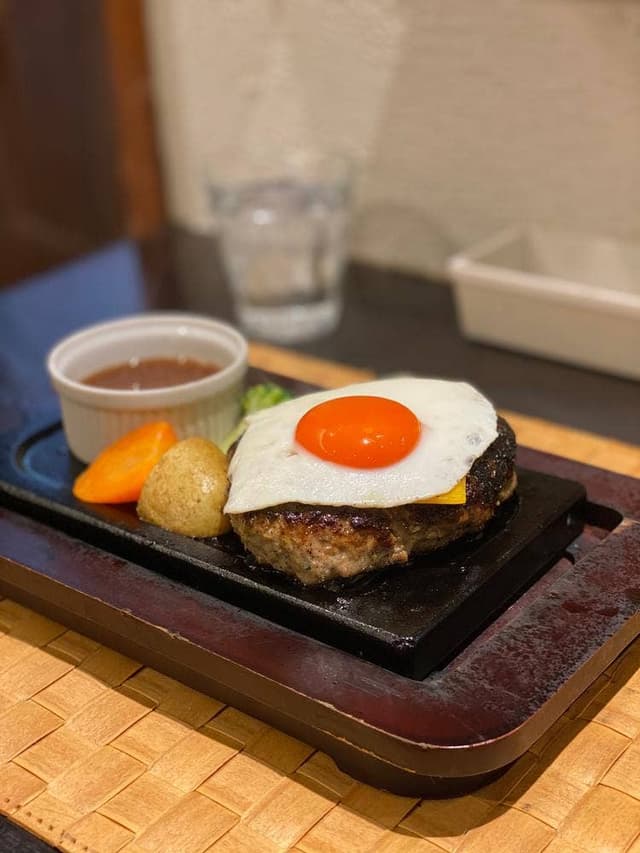 下北沢 とろける大人のハンバーグ - サブ画像3