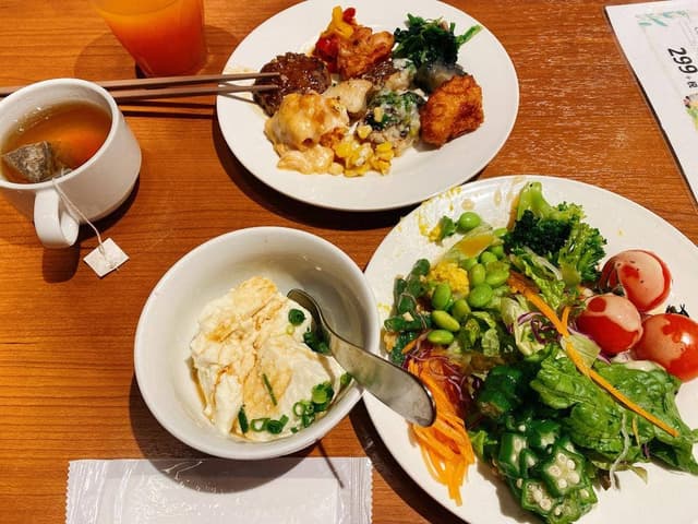 BUFFET FOUR ROOMS あべのキューズモール店 - サブ画像2