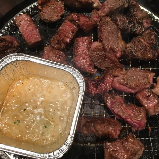 国産牛焼肉食べ放題 あぶりや 曽根崎店 - サブ画像1