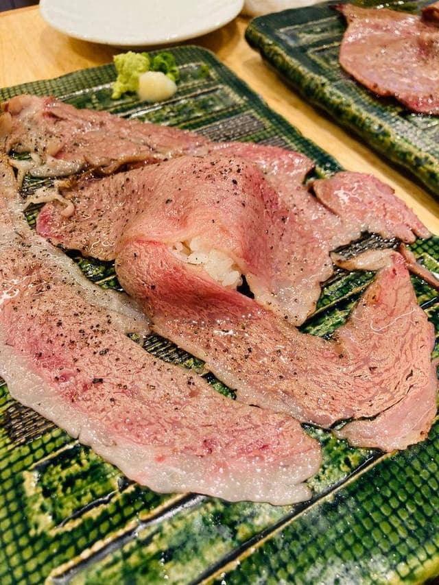 池袋東口 肉寿司 - サブ画像2