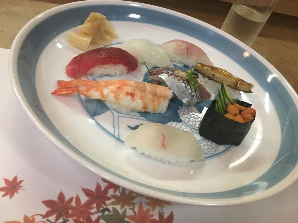 勘八