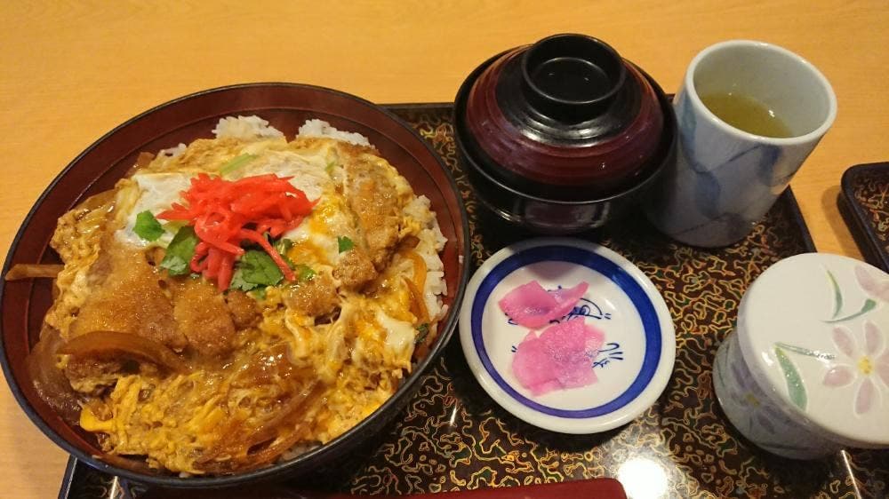 豊かわ 本店