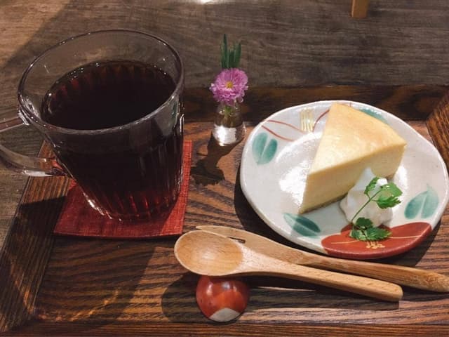 カフェ百時 勝川taneya店 - サブ画像1
