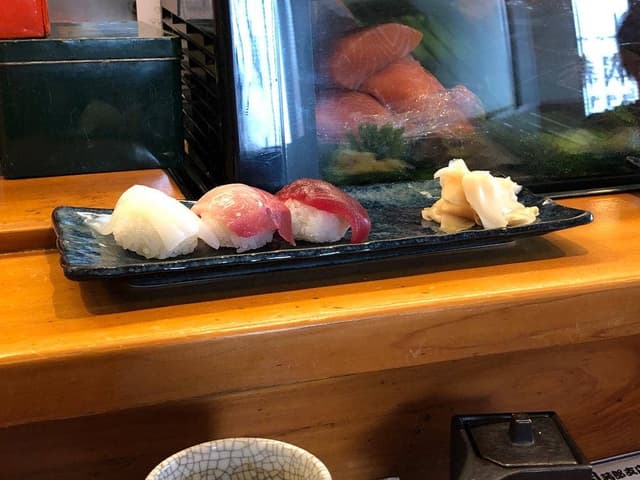 千成寿司茜部支店 - サブ画像1