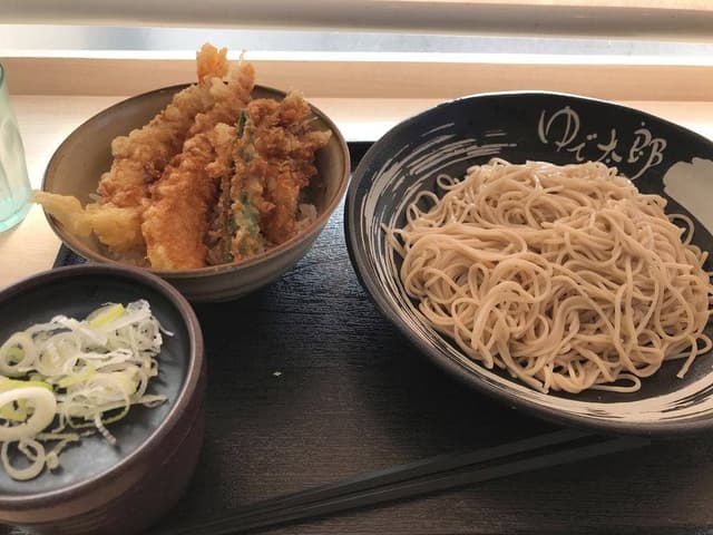 ゆで太郎 もつ次郎 川越鴨田店 - サブ画像2