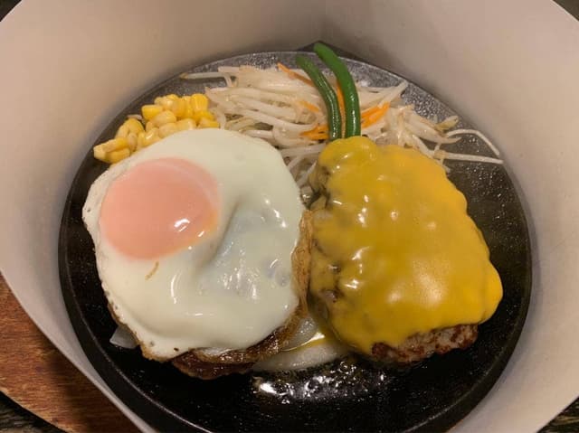 ハンバーグ・ステーキの美味しい店 肉のふじ屋 - サブ画像1
