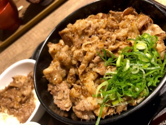 肉問屋 肉まる商店 イオンモール神戸南店 - サブ画像1