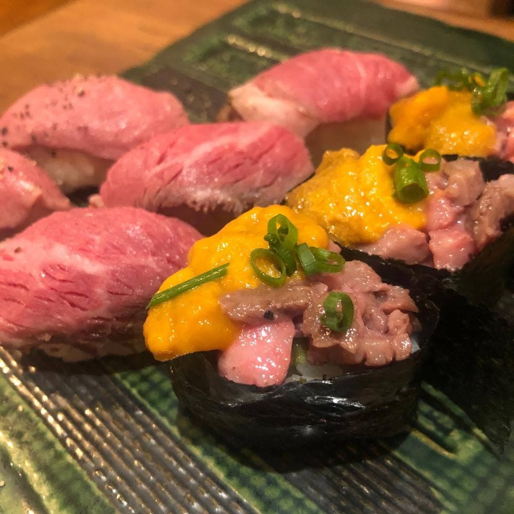 新宿三丁目 肉寿司