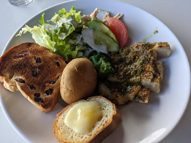 REAL DINING CAFE - サブ画像1