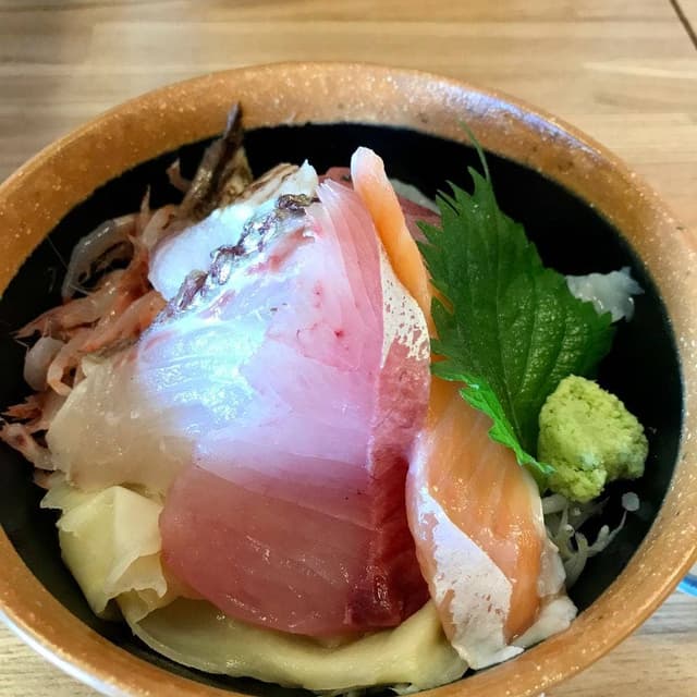 海鮮丼 丼くらべ - サブ画像2