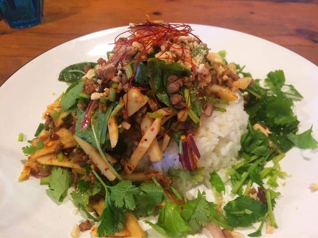 タイ料理 ホチホチ - サブ画像1