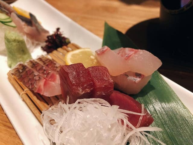 三重人 名駅店 - サブ画像2