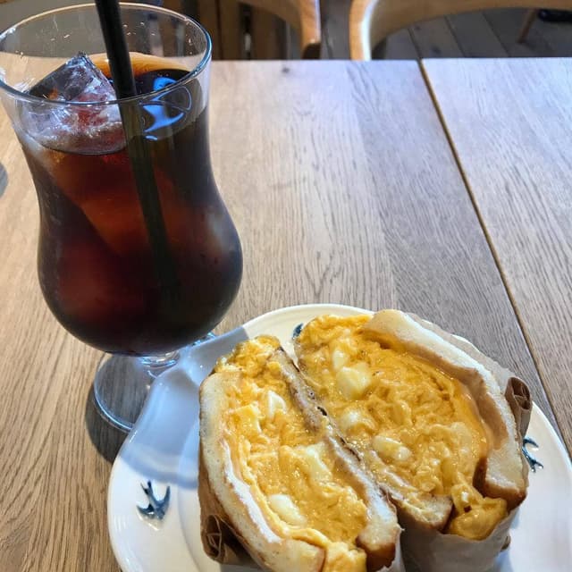 天然酵母の食パン専門店 つばめパン＆MILK 神の倉店 - サブ画像3