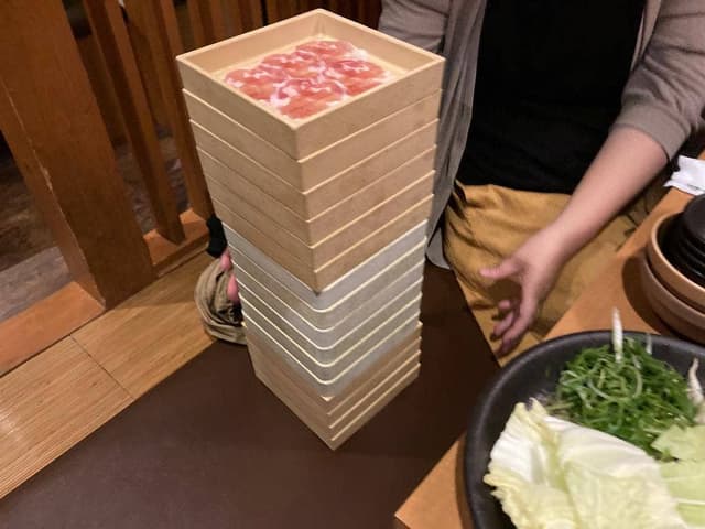 しゃぶしゃぶ温野菜 松山新空港通り店 - サブ画像1
