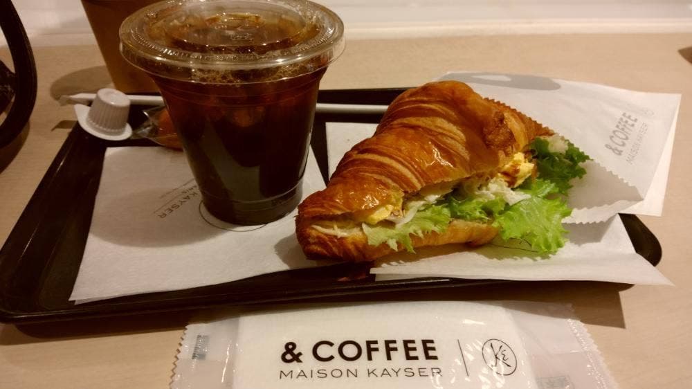 &COFFEE MAISON KAYSER 阪急三番街店