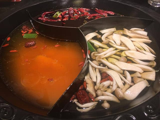 四川伝統火鍋 蜀漢 栄店 - サブ画像1