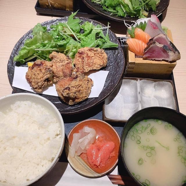 魚バカ一代 大漁旗 天神店 - サブ画像1