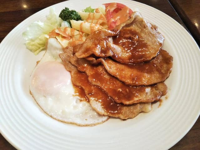 美味しい洋食と珈琲の店 ホットライン - サブ画像2