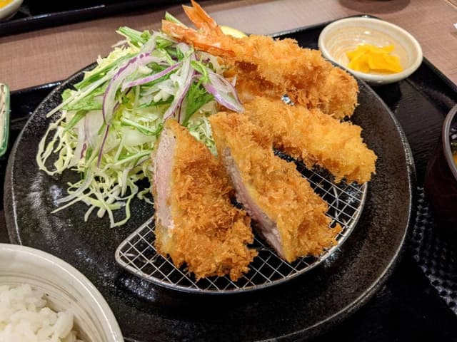 東京串焼倶楽部 - サブ画像1