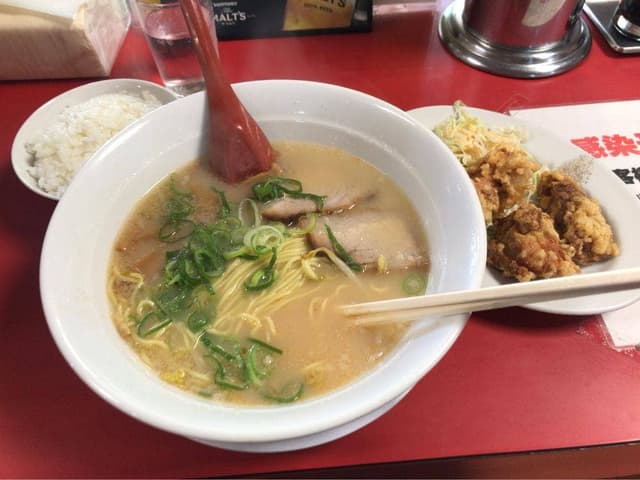 赤玉ラーメン 枚方店 - サブ画像2
