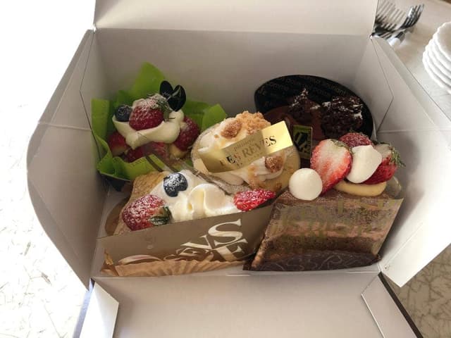 パティスリー デ・レーヴ タカハシ - サブ画像1