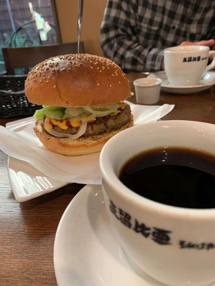 支留比亜珈琲 名東若葉台店