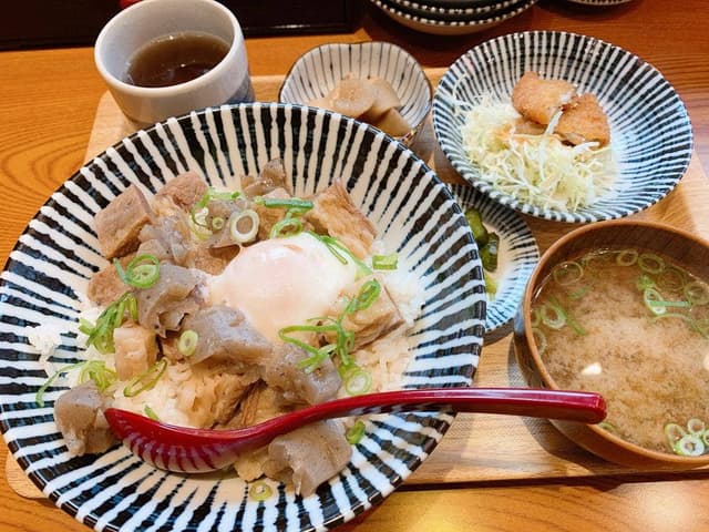 肉豆冨とレモンサワー 大衆食堂 安べゑ 福山駅店 - サブ画像2