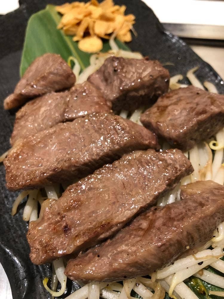 カジュアル鉄板焼き お好み焼き ゆり