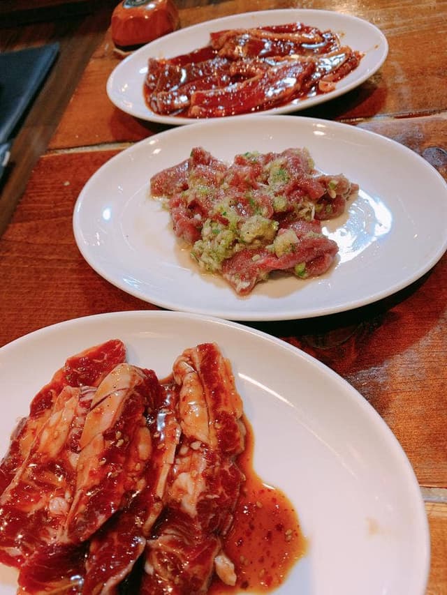 肉問屋直営 焼肉 肉一 - サブ画像1