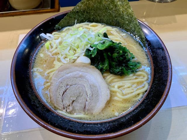 横浜家系ラーメン 幸家 水海道店 - サブ画像2