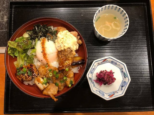 地鶏や 横浜ポルタ店 - サブ画像1