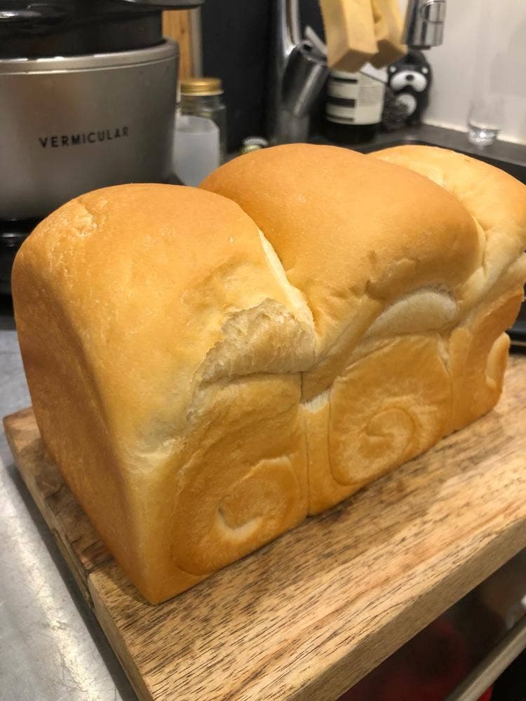 牛乳食パン専門店 みるく 渋谷店
