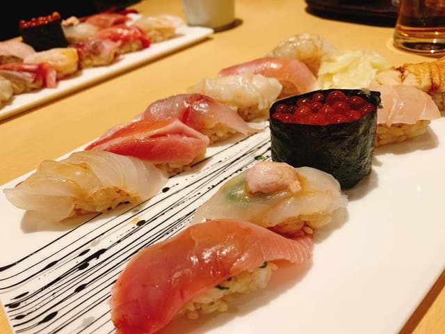 鮨 歴々 近江町店 - サブ画像3