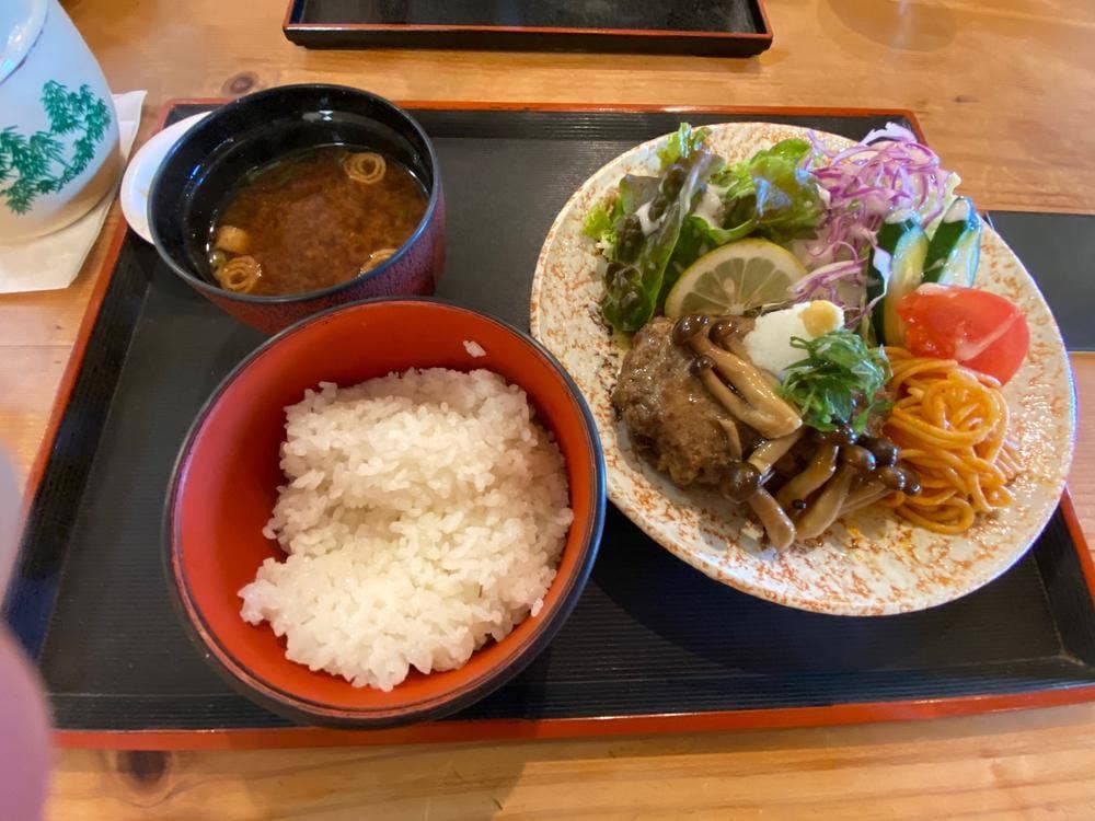 レストランいいたか