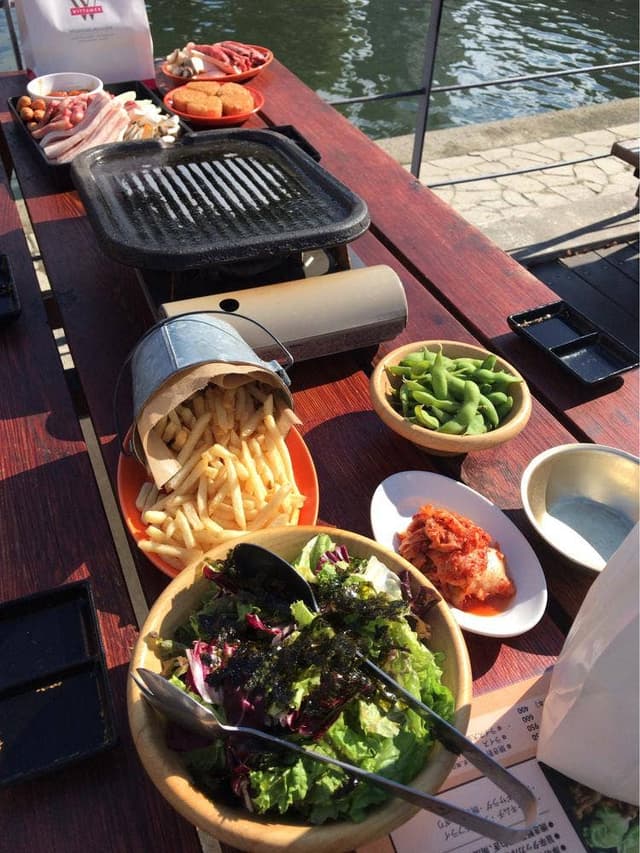 “R”RIVERSIDE GRILL&BEER GARDEN - サブ画像1