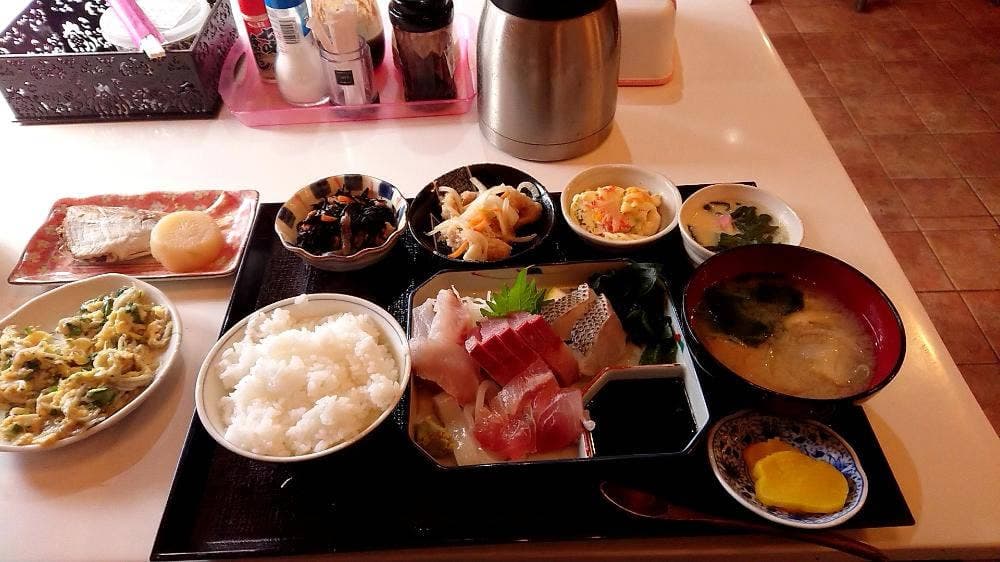お食事処 ひろっぺ