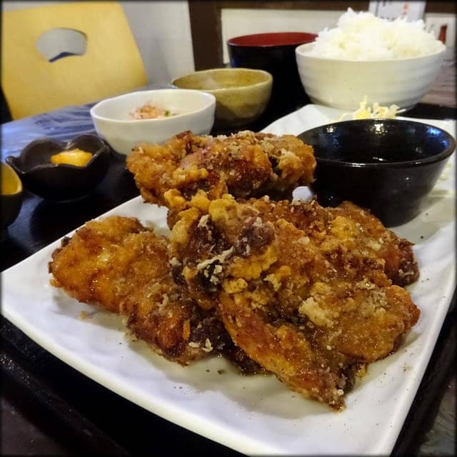 定食・串揚げ居酒屋 アジト - サブ画像2