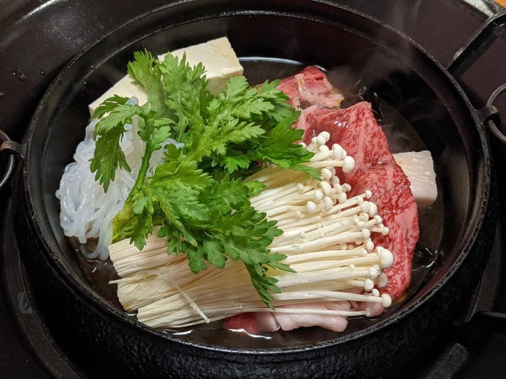 登起波牛肉店