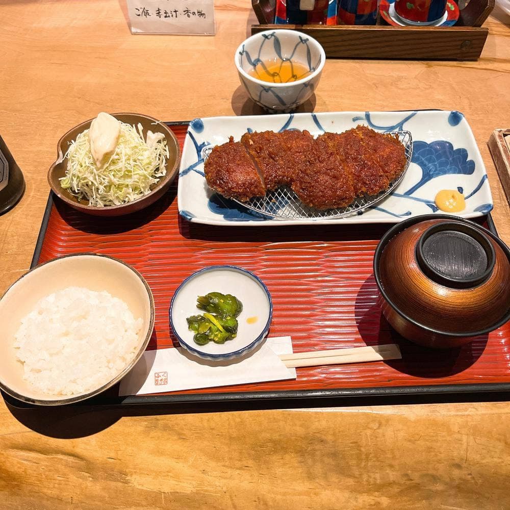 ふくなが亭