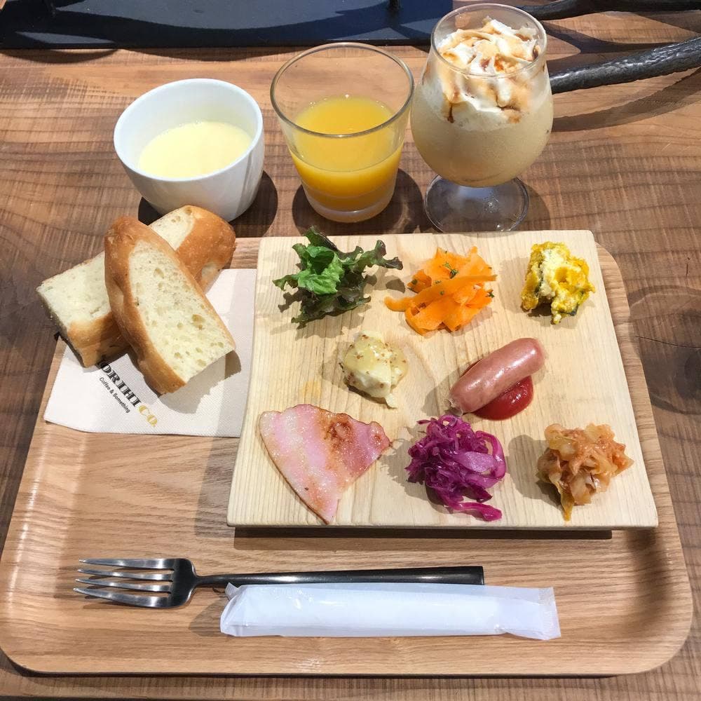 MORIHICO. STAY & COFFEE HOTEL POTMUM