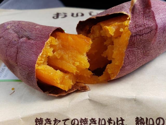 道の駅くりもと 紅小町の郷 - サブ画像1