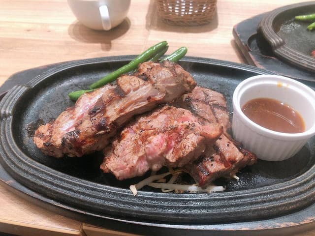 デンバープレミアム マークイズ福岡ももち店 - サブ画像3