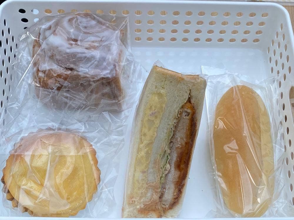 くるまのパンや ぐろーりー