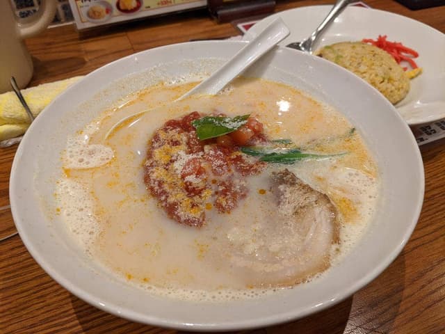 ヌードルレストラン ライオン - サブ画像1