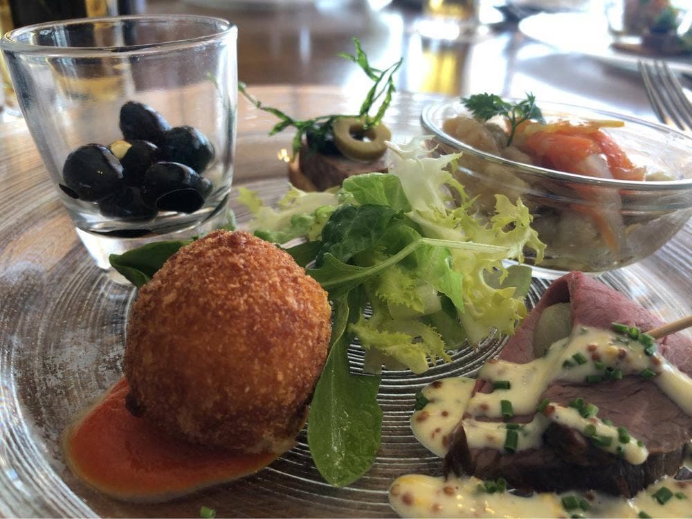 グリルテーブル ウィズ スカイバー ホテルクラウンパレス神戸