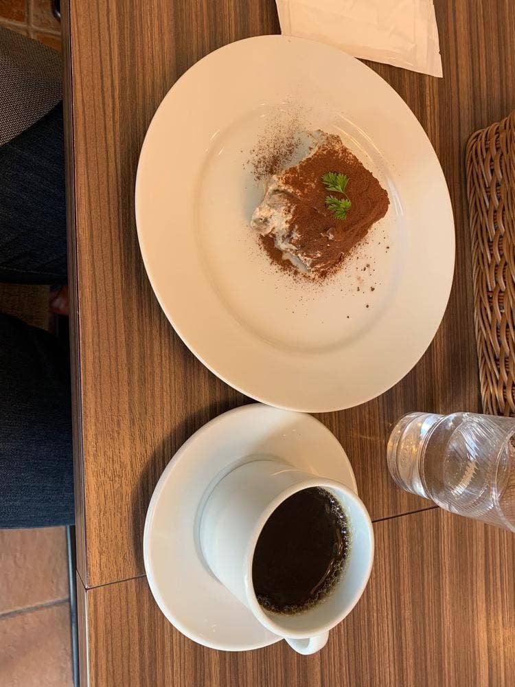 イタリアン&シーフードレストランバー パラディソ