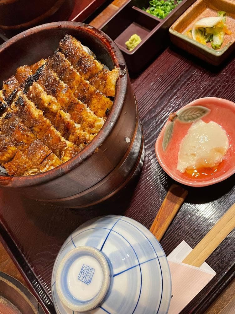 うなぎ蓮花