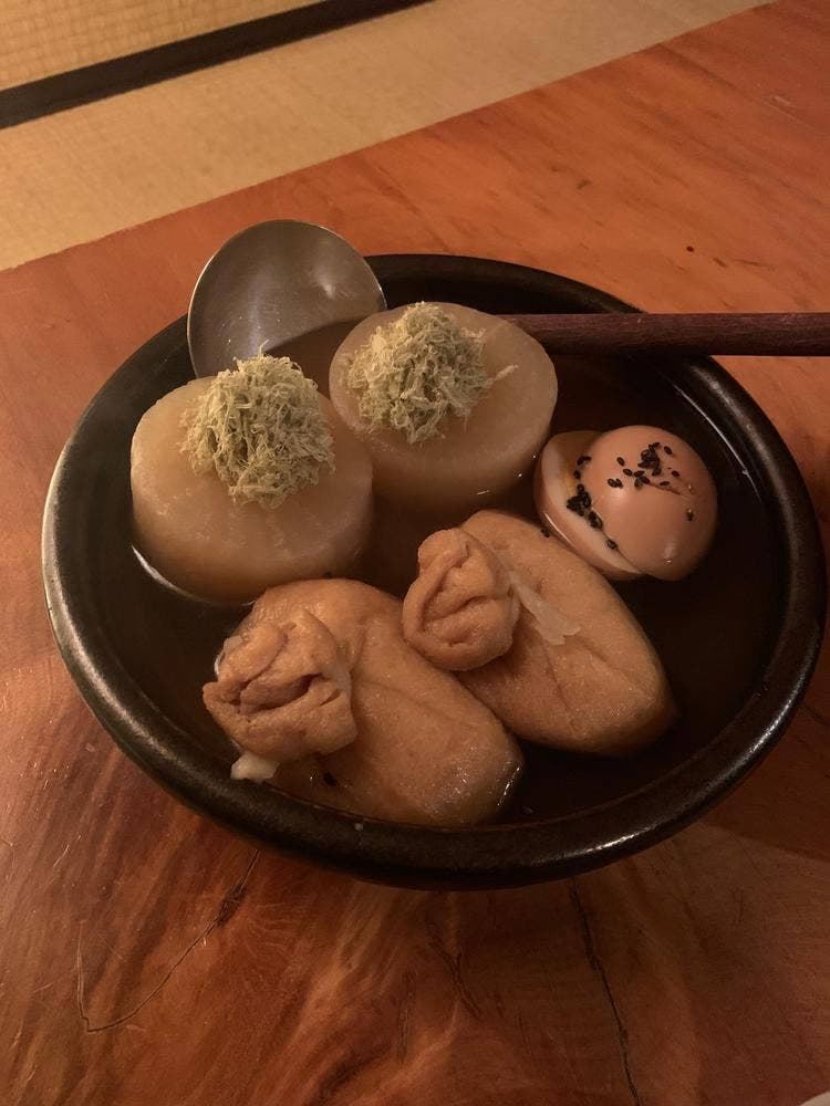 かなやまサルーン